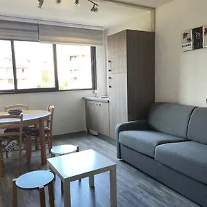 Fréjus, Dans Résidence Avec Piscine Fréjus